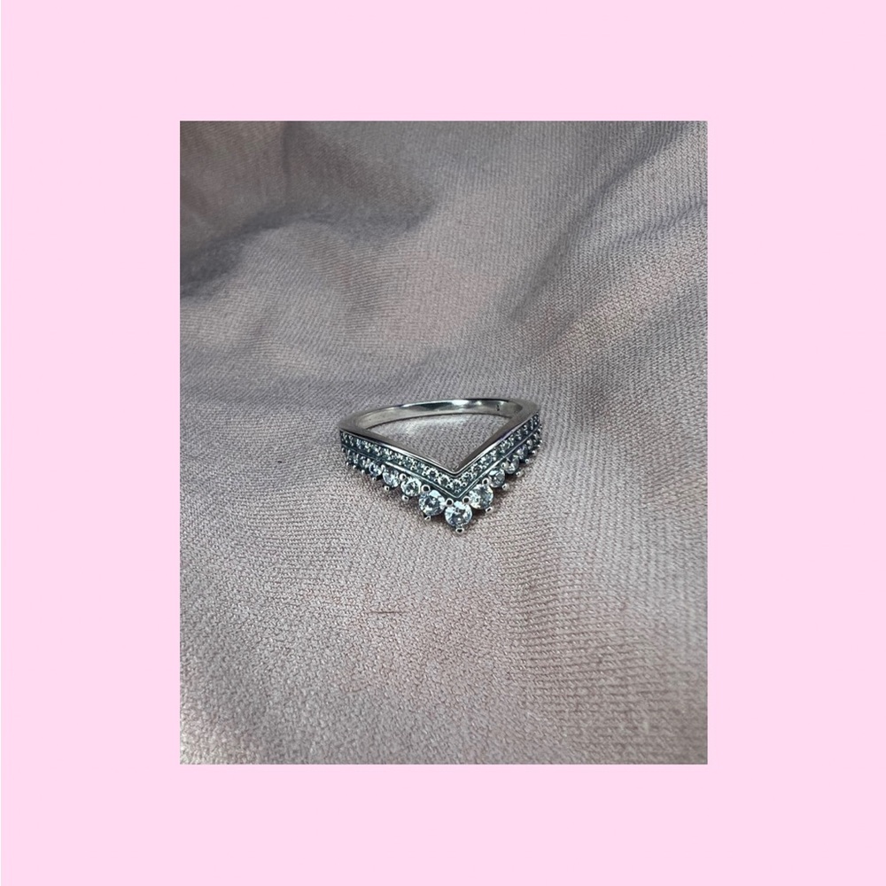 Pandora Crown Ring
